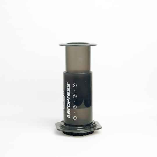 aparat de cafea tip aeropress