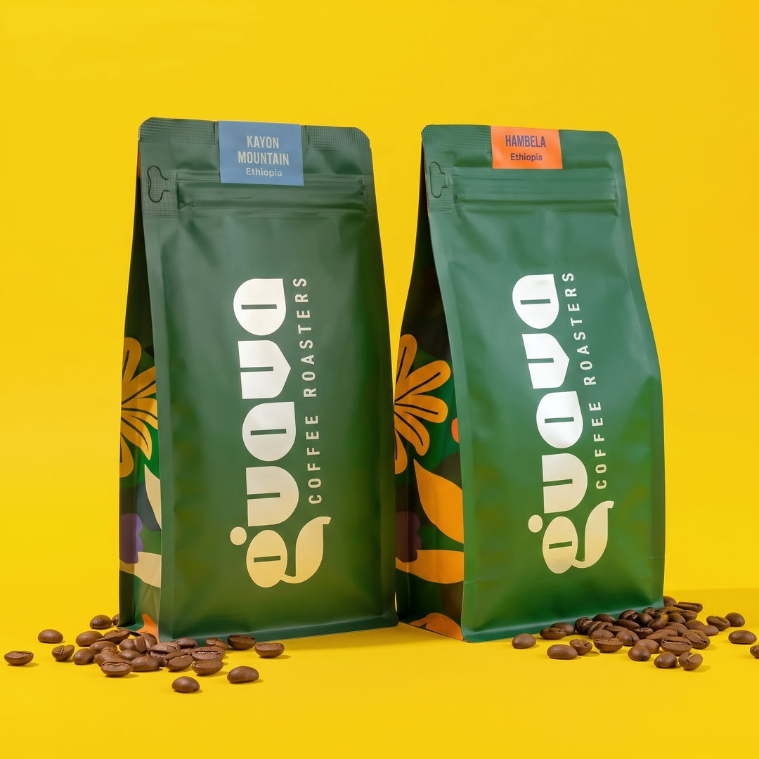 doua pachete de cafea de specialitate intr-un bundle